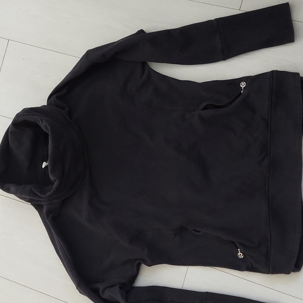 Lululemon hoodie crawl neck sz8